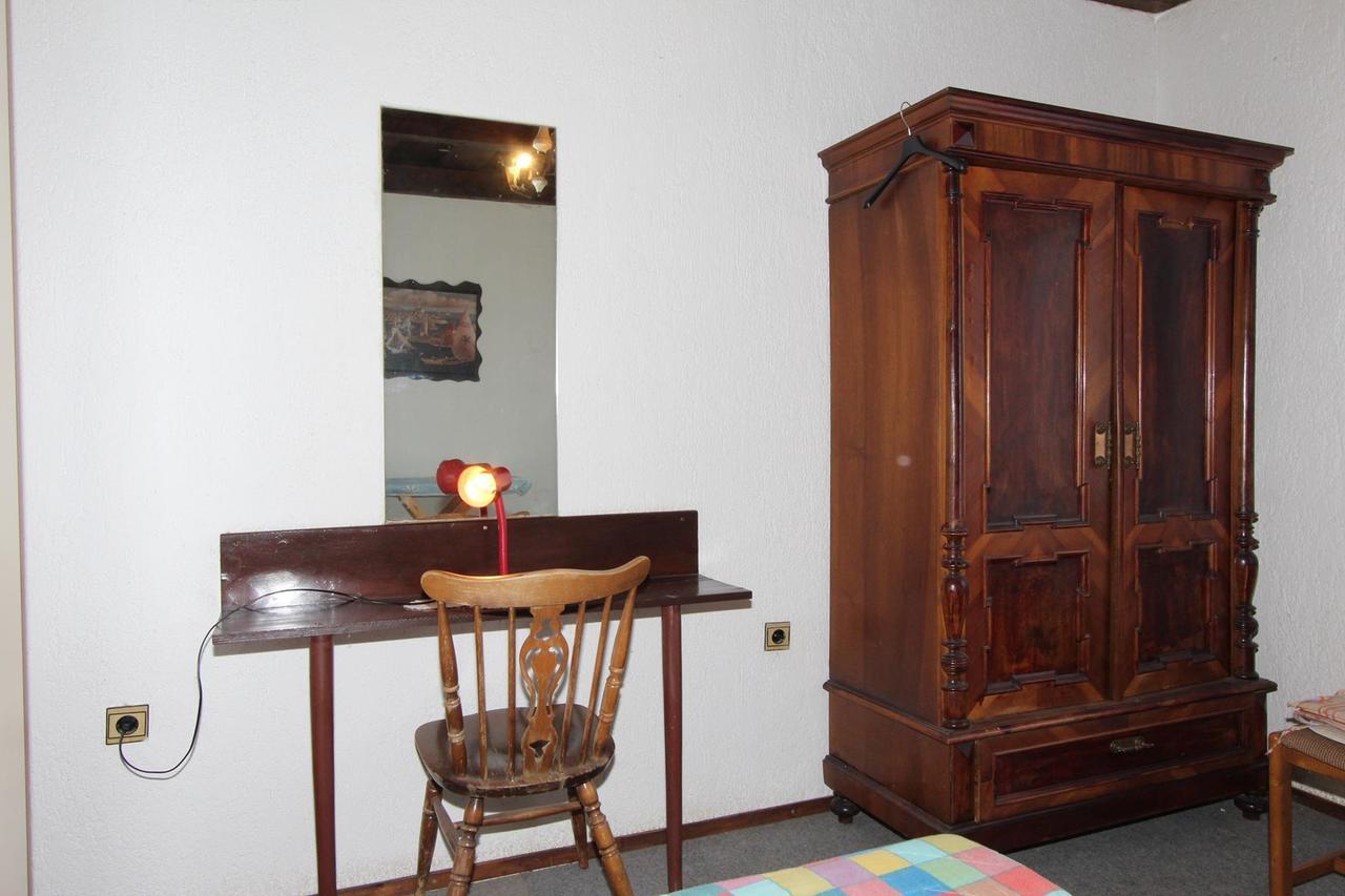 Apartments Sebal ロヴィニ エクステリア 写真