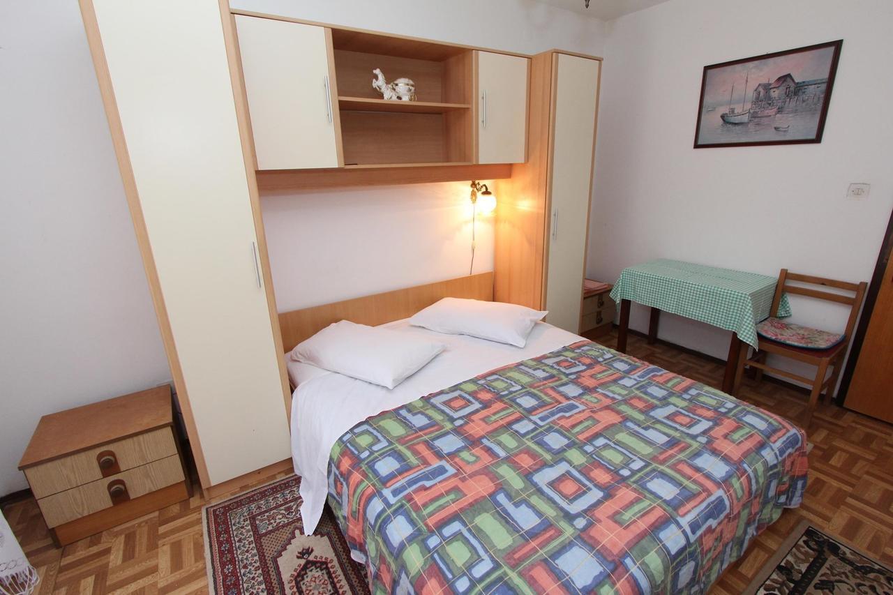 Apartments Sebal ロヴィニ エクステリア 写真